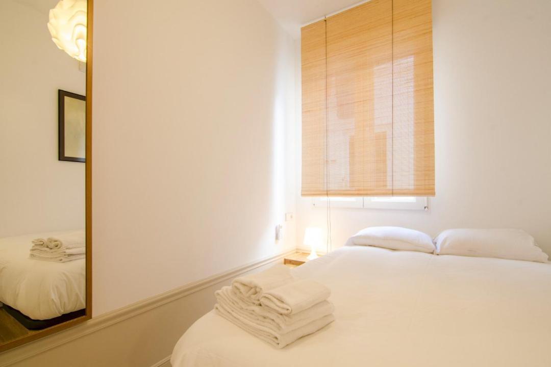 Valverde Apartment Madrid Buitenkant foto