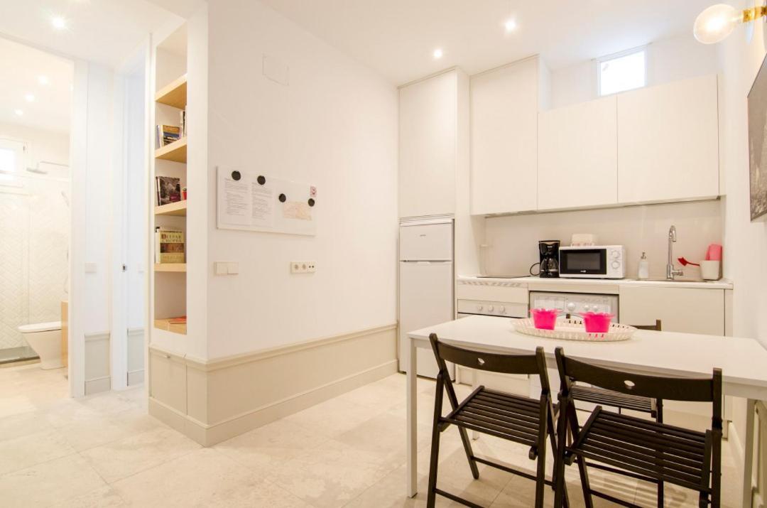 Valverde Apartment Madrid Buitenkant foto